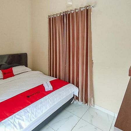 Reddoorz Near Bns Batu Hotel Tlekung Ngoại thất bức ảnh