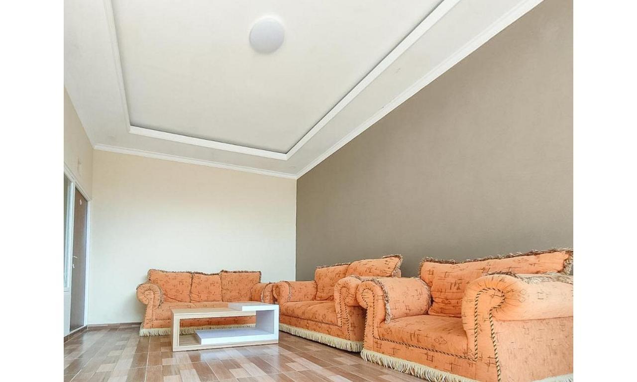 Reddoorz Near Bns Batu Hotel Tlekung Ngoại thất bức ảnh